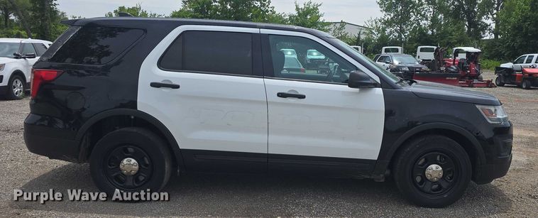 image for item EF3514 2017 Ford Explorer Police Interceptor SUV