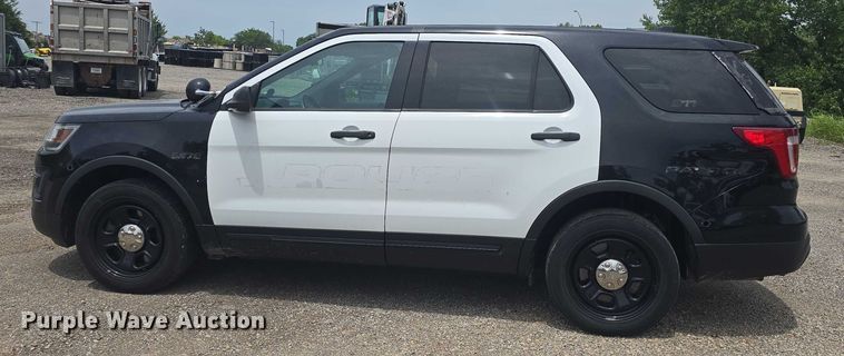 image for item EF3514 2017 Ford Explorer Police Interceptor SUV