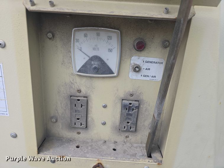 image for item EF3558 2000 Ingersoll Rand 185 air compressor