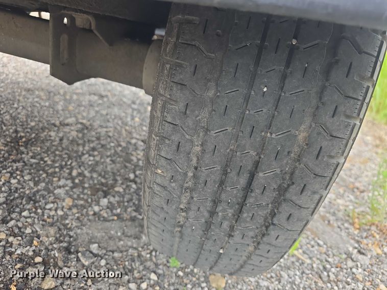 image for item EF3558 2000 Ingersoll Rand 185 air compressor