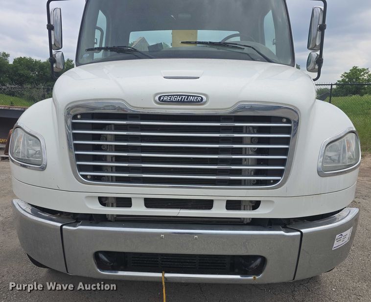 image for item EF3559 2012 Freightliner Business Class M2 crane truck