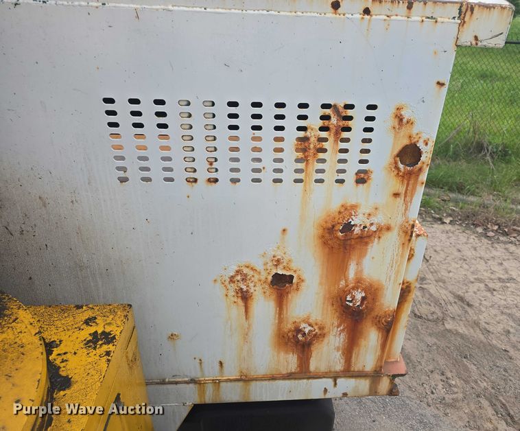 image for item EF3559 2012 Freightliner Business Class M2 crane truck