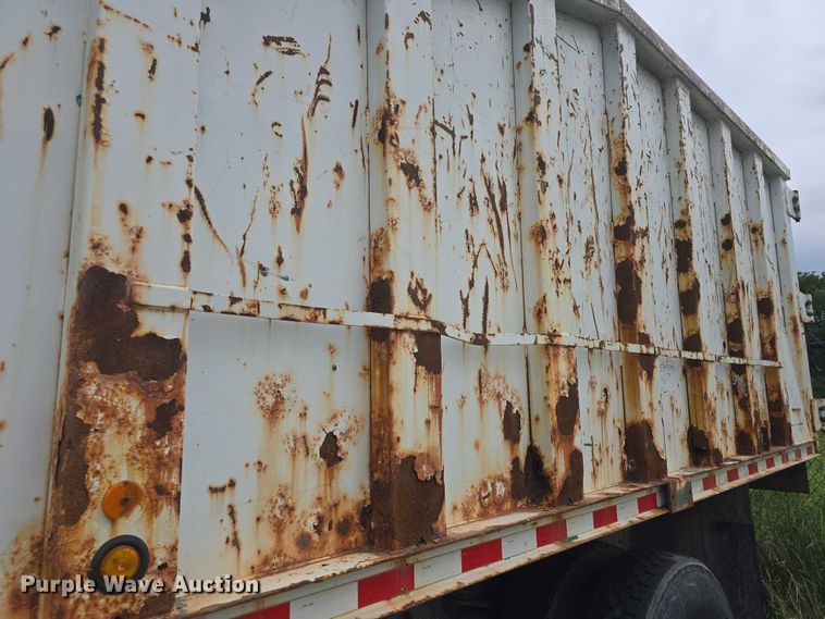 image for item EF3559 2012 Freightliner Business Class M2 crane truck