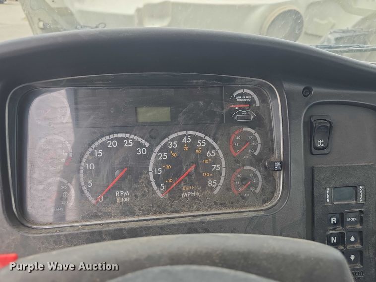 image for item EF3559 2012 Freightliner Business Class M2 crane truck