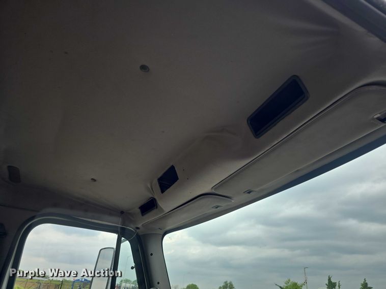 image for item EF3559 2012 Freightliner Business Class M2 crane truck