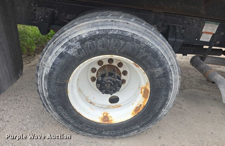 image for item EF3559 2012 Freightliner Business Class M2 crane truck