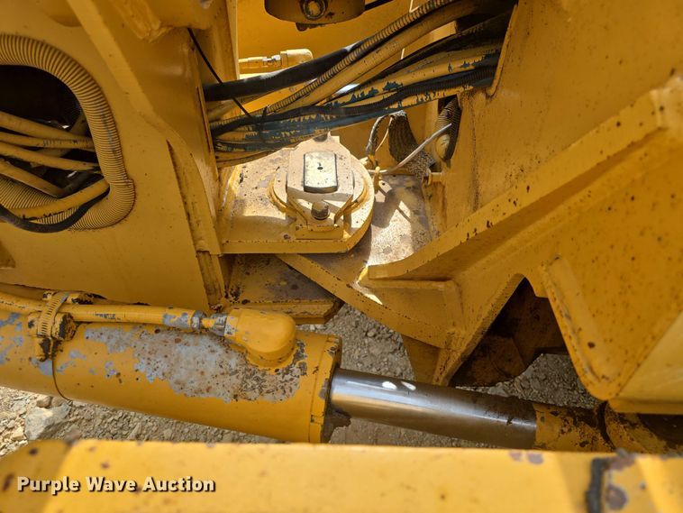 image for item EF3560 1994 John Deere 670B motor grader