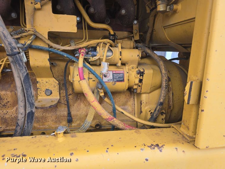 image for item EF3560 1994 John Deere 670B motor grader