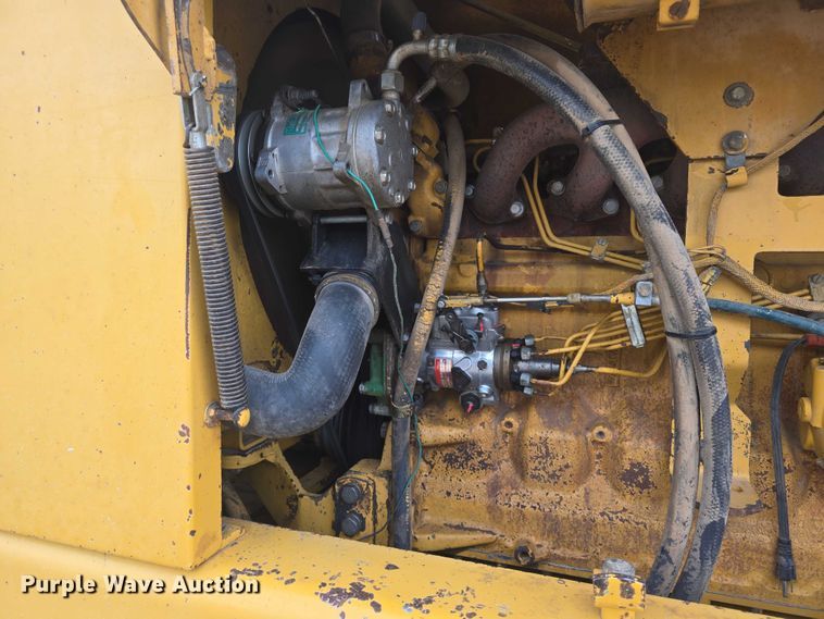 image for item EF3560 1994 John Deere 670B motor grader
