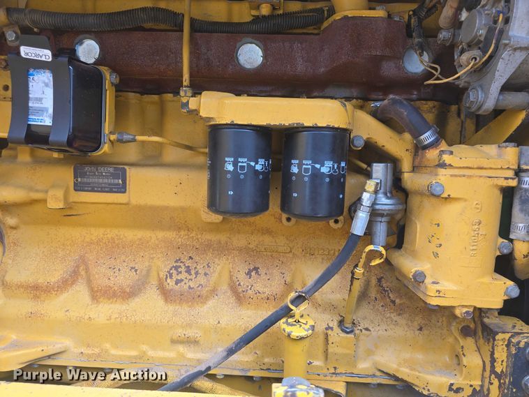 image for item EF3560 1994 John Deere 670B motor grader