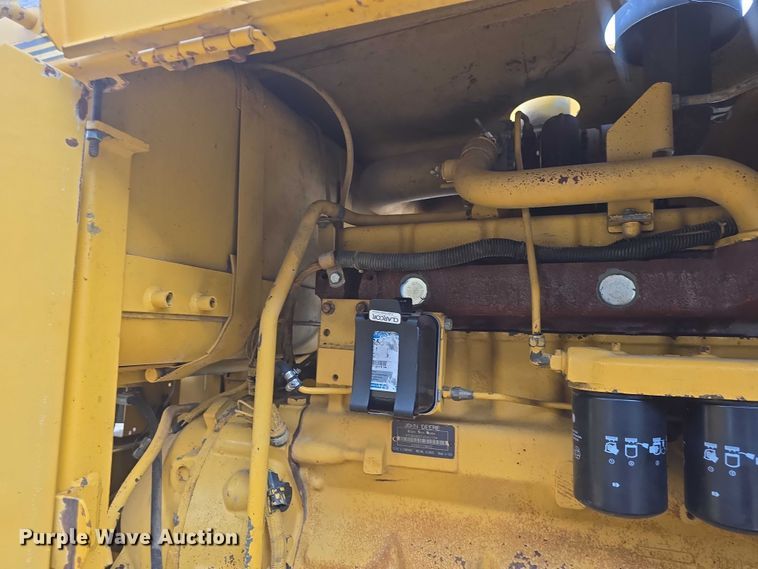 image for item EF3560 1994 John Deere 670B motor grader