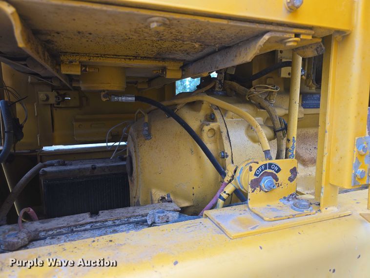 image for item EF3560 1994 John Deere 670B motor grader