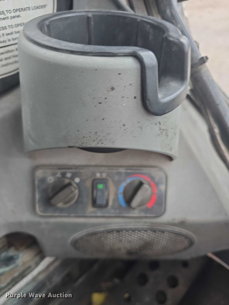 image for item EF3561 2013 Bobcat S750 skid steer loader