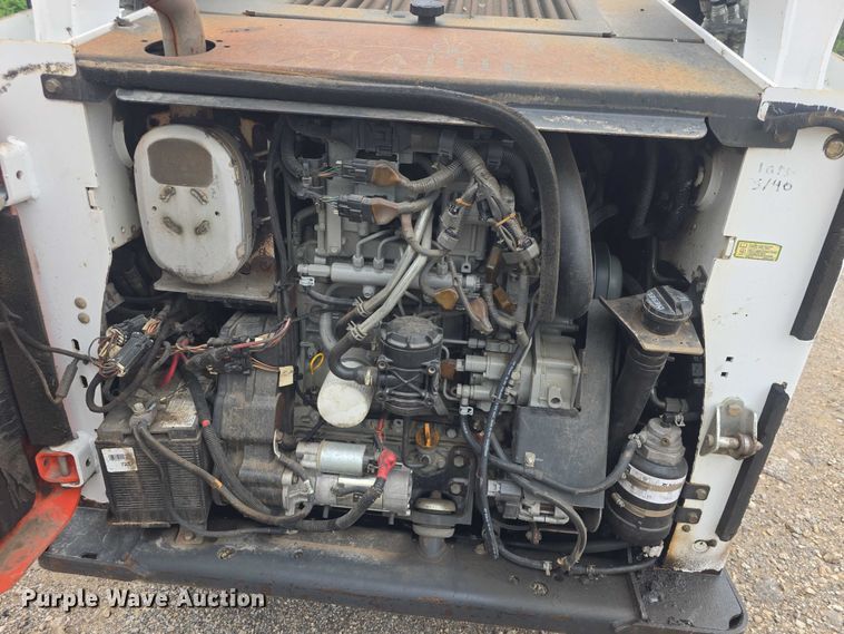 image for item EF3561 2013 Bobcat S750 skid steer loader