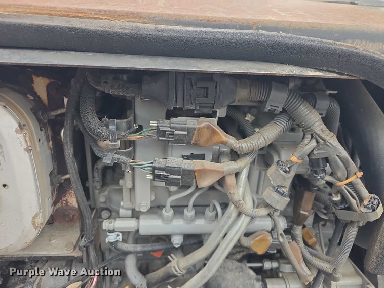 image for item EF3561 2013 Bobcat S750 skid steer loader