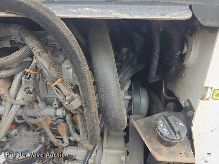 image for item EF3561 2013 Bobcat S750 skid steer loader