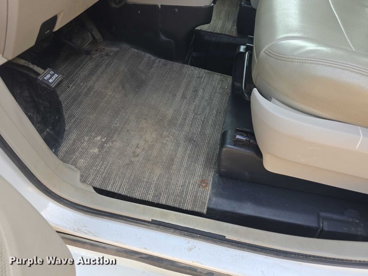 image for item EF3565 2015 Dodge Grand Caravan handicap accessible van