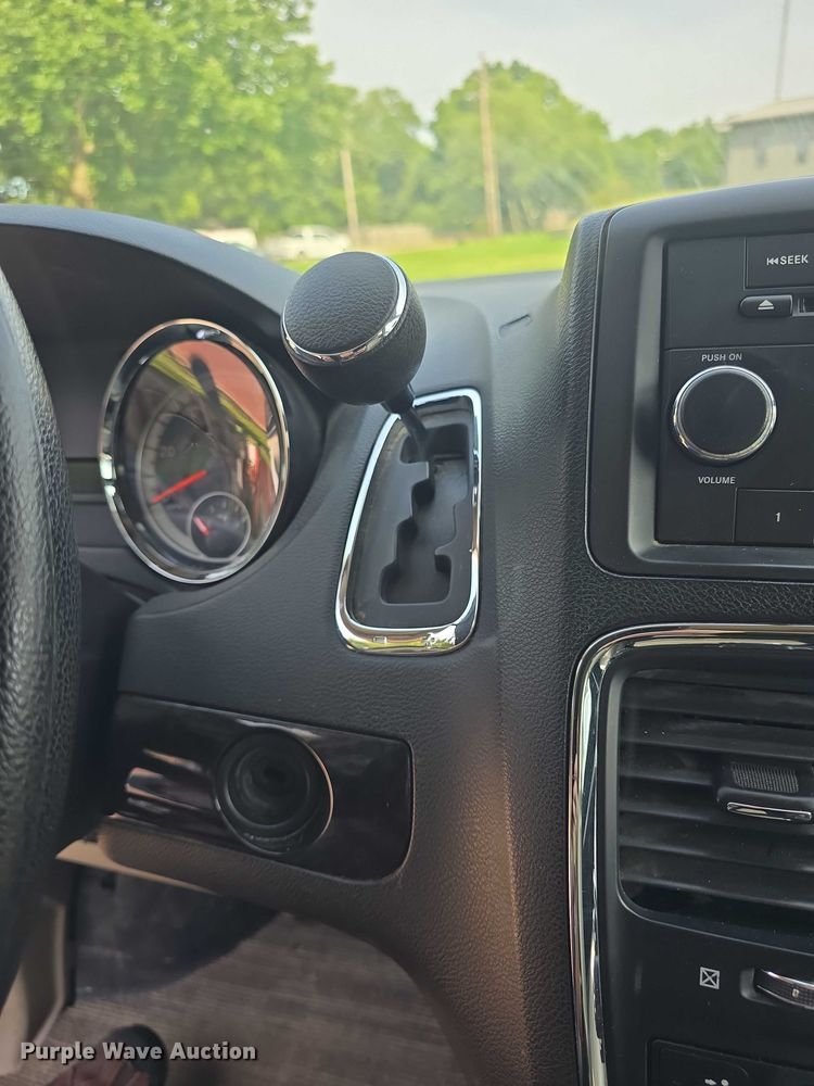 image for item EF3565 2015 Dodge Grand Caravan handicap accessible van