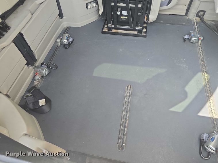 image for item EF3565 2015 Dodge Grand Caravan handicap accessible van