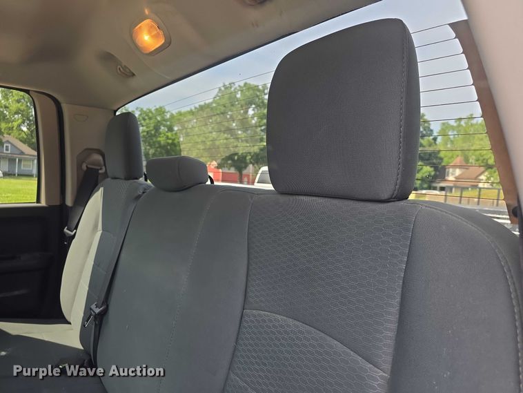 image for item EF3566 2016 Dodge Ram 1500 Quad Cab pickup truck