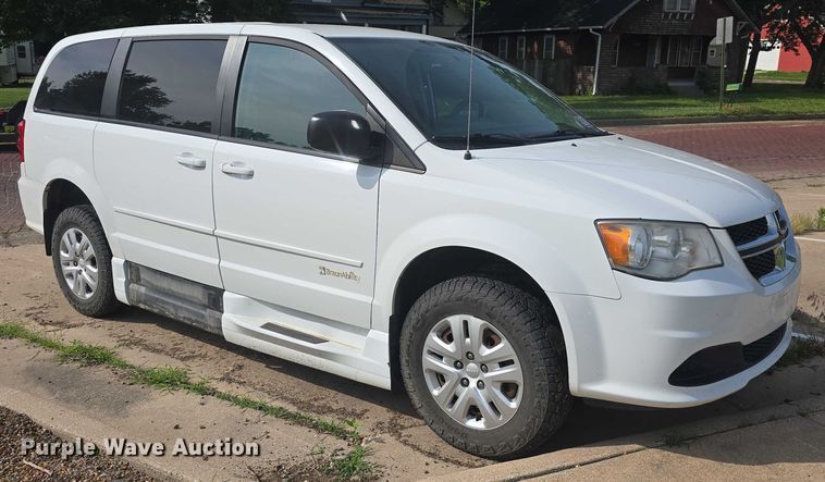 image for item EF3567 2015 Dodge Grand Caravan handicap accessible van