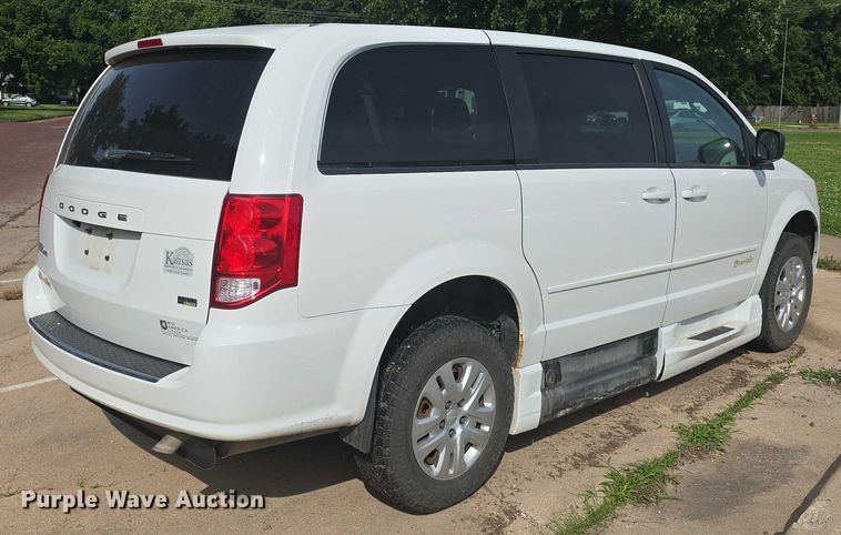 image for item EF3567 2015 Dodge Grand Caravan handicap accessible van