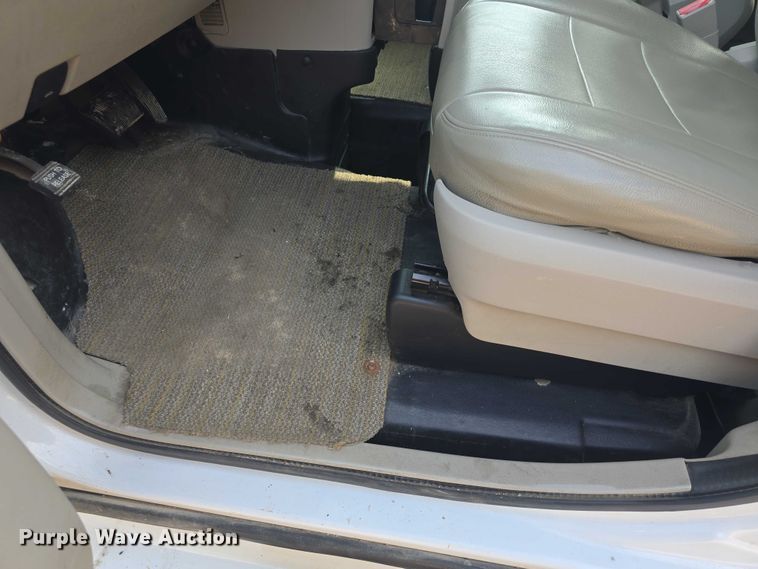 image for item EF3567 2015 Dodge Grand Caravan handicap accessible van