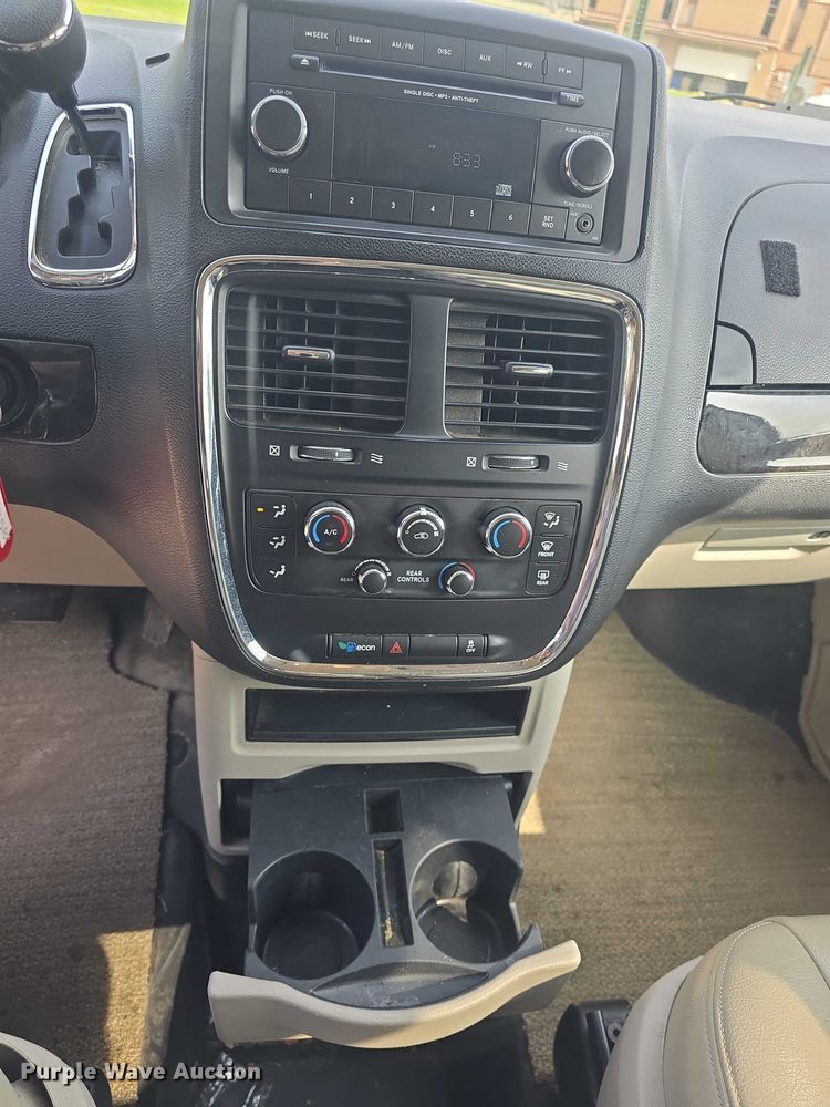 image for item EF3567 2015 Dodge Grand Caravan handicap accessible van