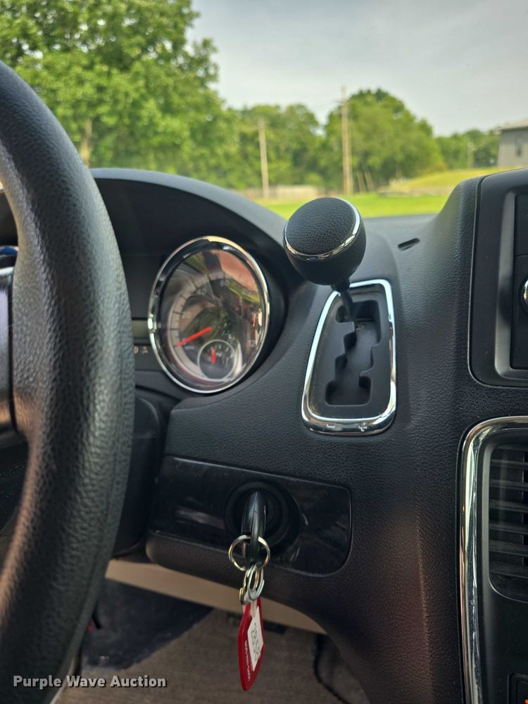 image for item EF3567 2015 Dodge Grand Caravan handicap accessible van