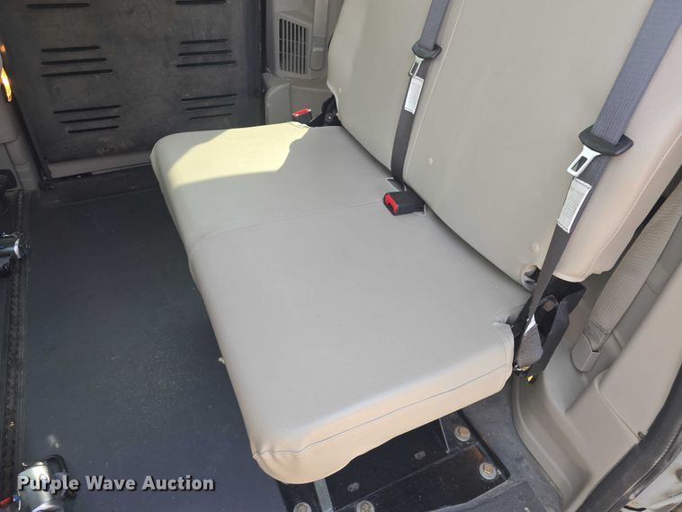 image for item EF3567 2015 Dodge Grand Caravan handicap accessible van