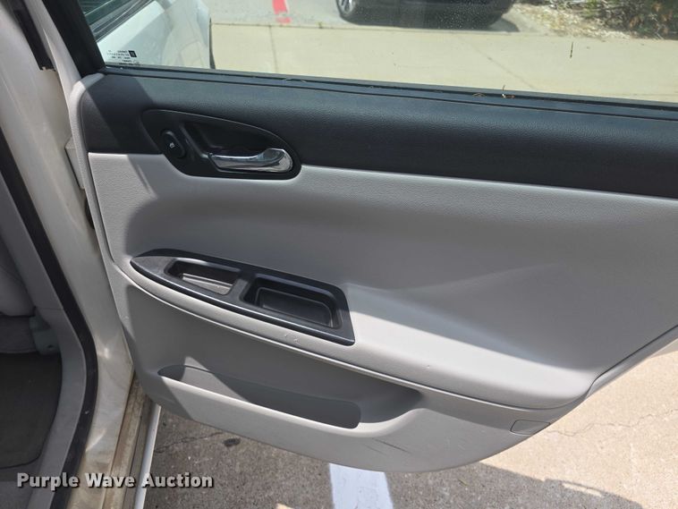 image for item EF3576 2007 Chevrolet Impala LS 