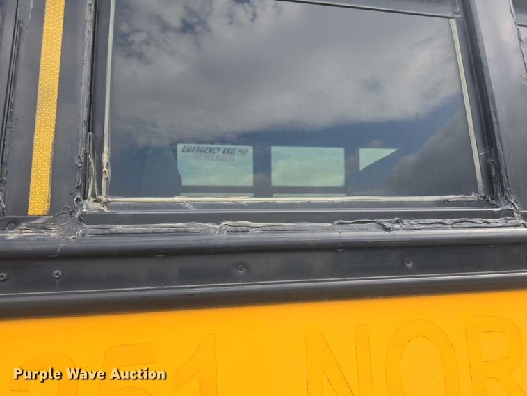 image for item EF3577 2009 Thomas Built school bus