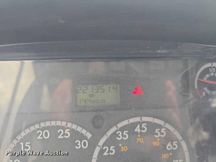 image for item EF3577 2009 Thomas Built school bus