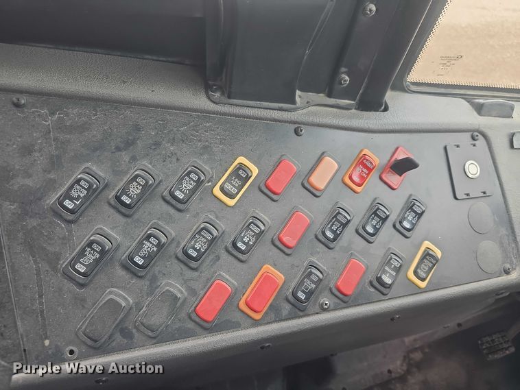 image for item EF3577 2009 Thomas Built school bus