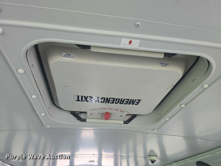 image for item EF3577 2009 Thomas Built school bus