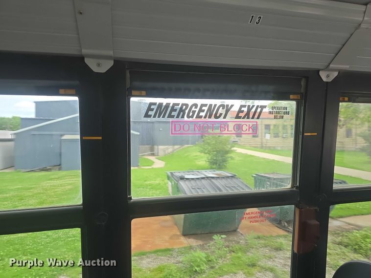 image for item EF3577 2009 Thomas Built school bus