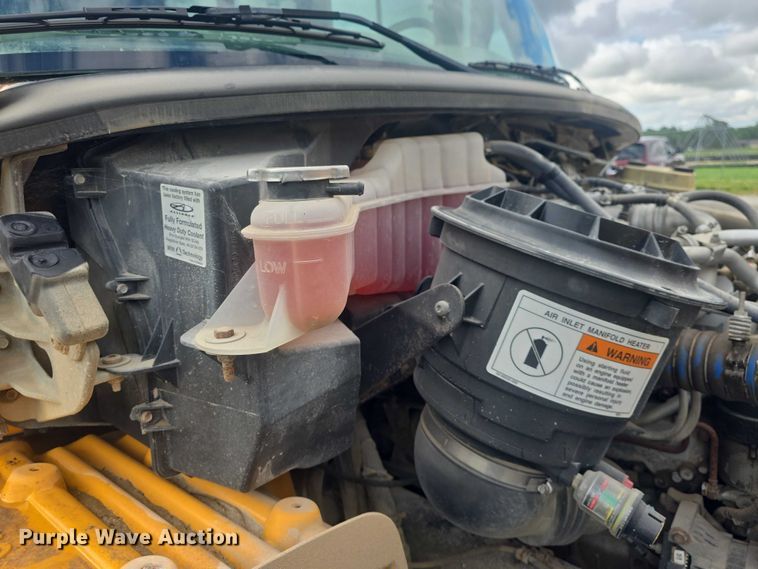 image for item EF3577 2009 Thomas Built school bus