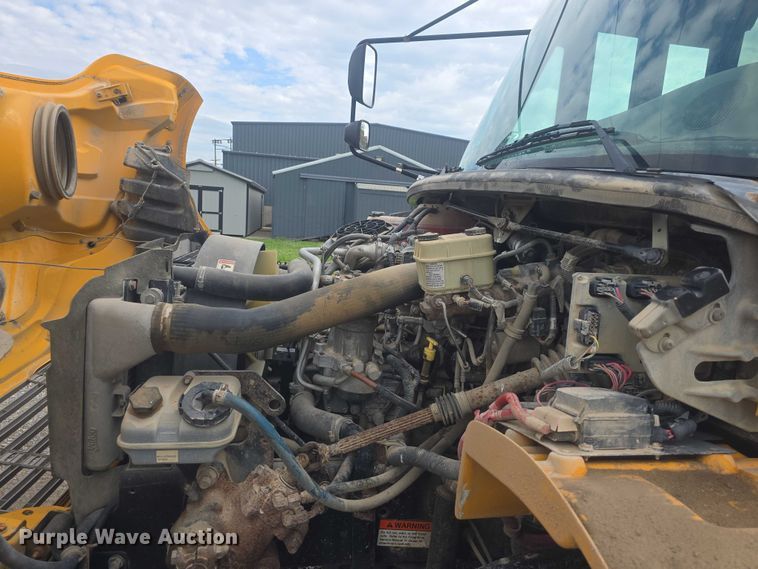 image for item EF3577 2009 Thomas Built school bus