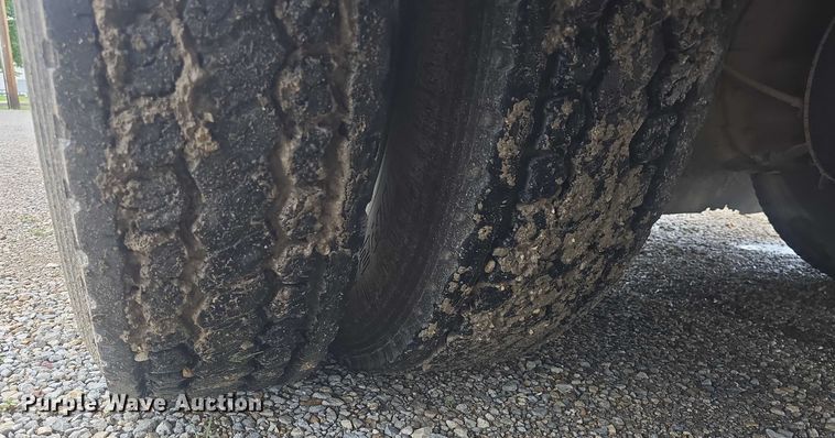 image for item EF3577 2009 Thomas Built school bus