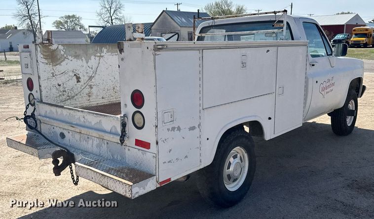 image for item EG6415 1985 Chevrolet D30 utility bed pickup truck