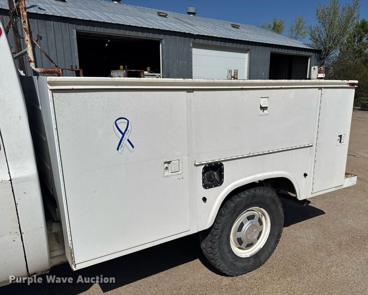 image for item EG6415 1985 Chevrolet D30 utility bed pickup truck