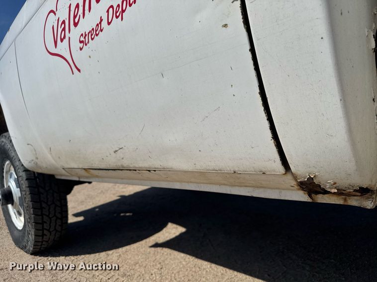 image for item EG6415 1985 Chevrolet D30 utility bed pickup truck