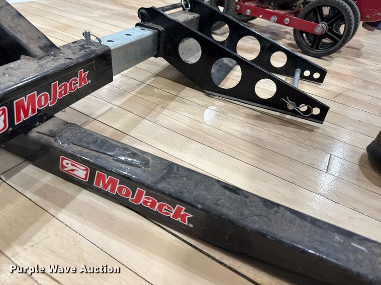 image for item EG6505 Lawn and garden equipment