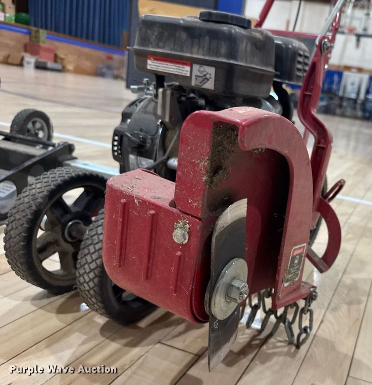 image for item EG6505 Lawn and garden equipment