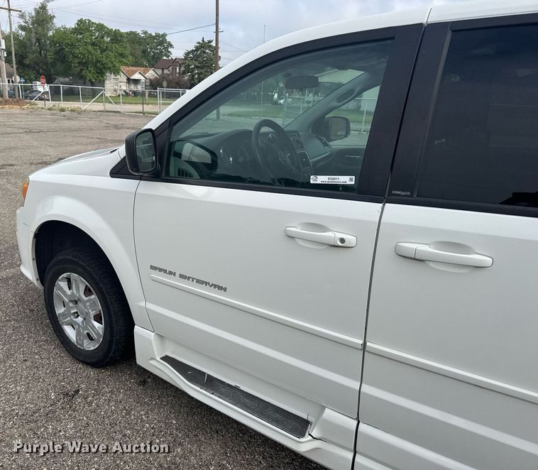 image for item EG6511 2012 Dodge Grand Caravan van