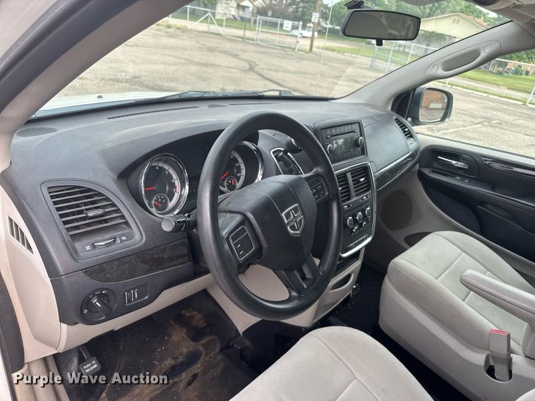 image for item EG6511 2012 Dodge Grand Caravan van