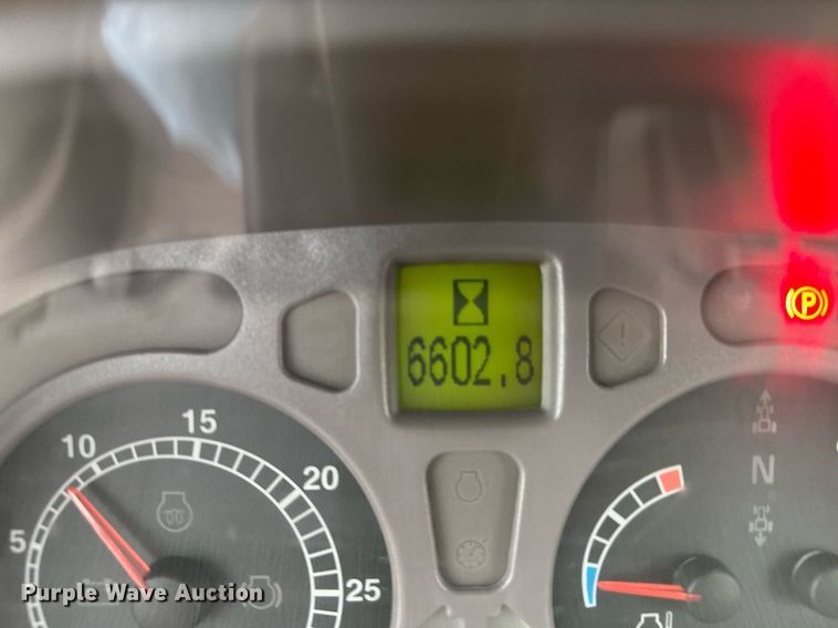 image for item EG6560 2008 Case IH Maxxum 140 Pro MFWD tractor