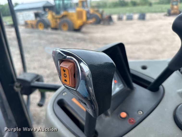 image for item EG6560 2008 Case IH Maxxum 140 Pro MFWD tractor