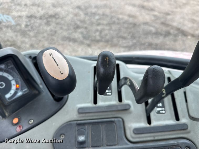 image for item EG6560 2008 Case IH Maxxum 140 Pro MFWD tractor