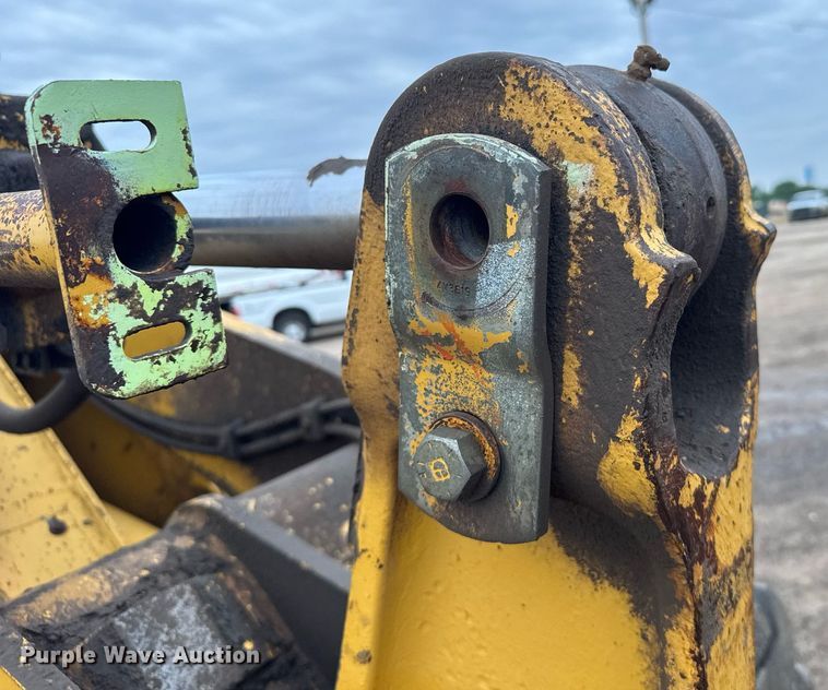 image for item EG6561 1990 Caterpillar 936E wheel loader